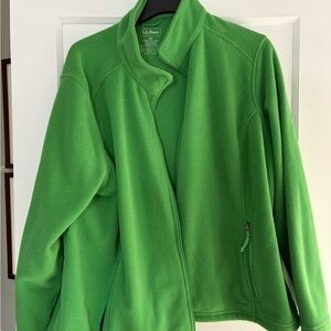 L.L. Bean Women's Vibrant Green Utility Jacket